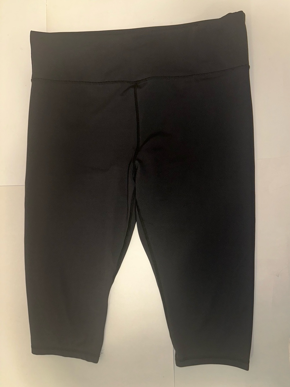 Zyia Active Light N Tight High Rise Crop Athletic 17” Shorts Women Size 20 Black